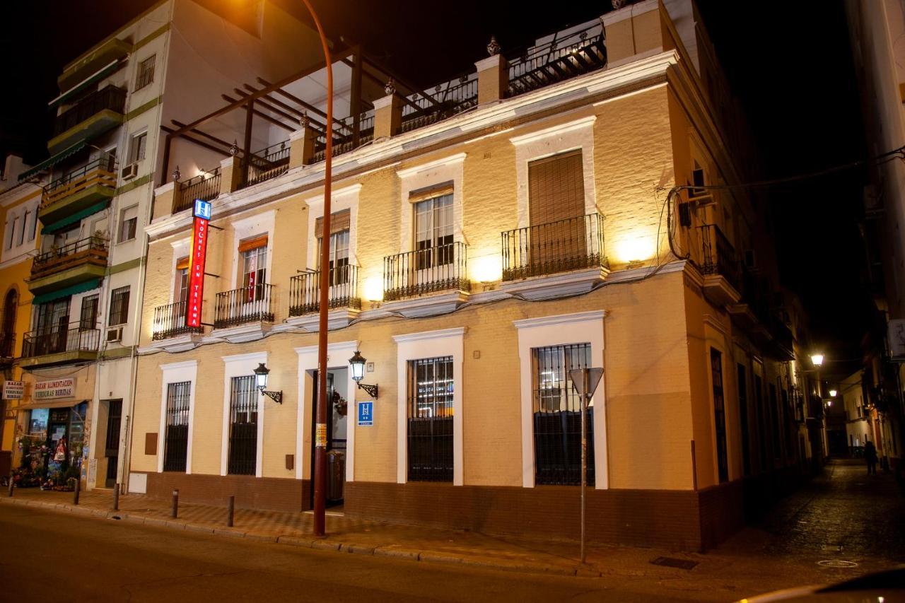 Hotel Noches En Triana Siviglia Esterno foto